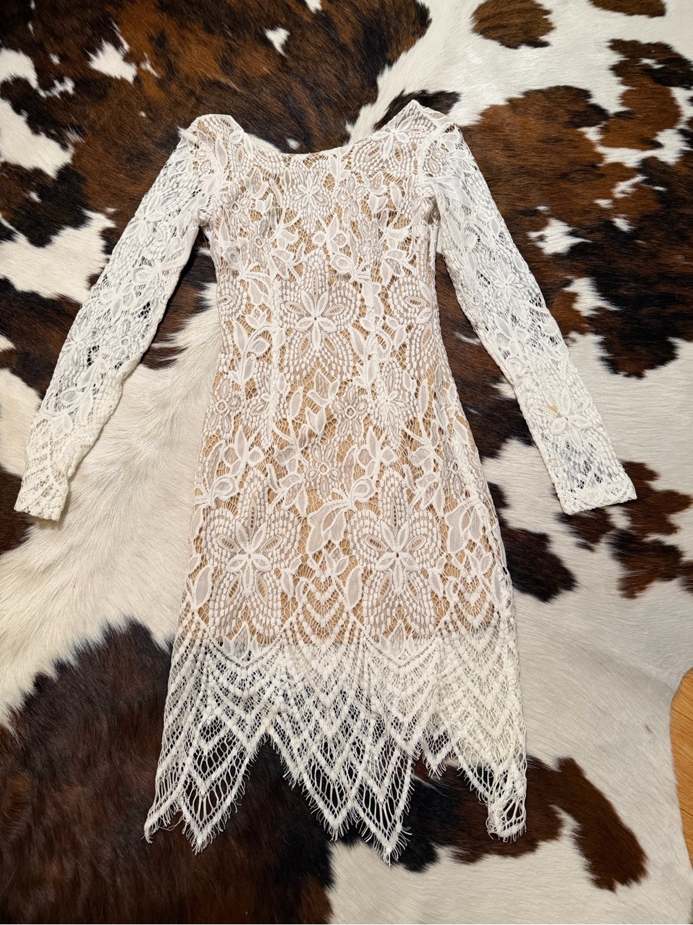 Charlotte Russe Ivory Floral Lace Midi Dress with Scalloped Hem
